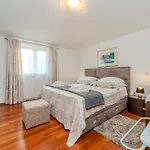 Very Good Life Apartmán *