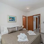 Very Good Life Apartmán