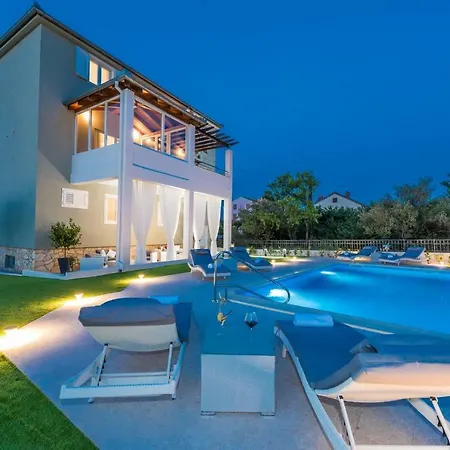 Διαμέρισμα Very Good Life *