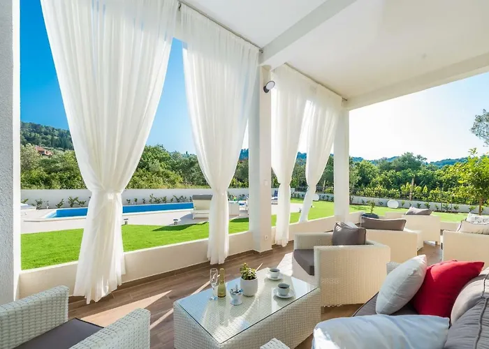 Very Good Life بريكو