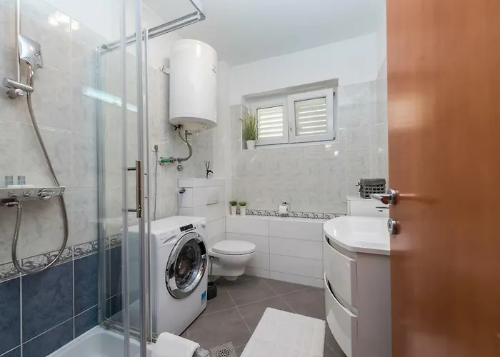 Very Good Life * بريكو